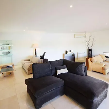 Villa Special Vilamoura 6 Bedrooms Lagoon Private Pool With Great Golf Course Views Algarve *