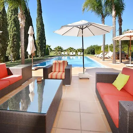 Special Vilamoura 6 Bedrooms Lagoon Private Pool With Great Golf Course Views Algarve Villa Quarteira