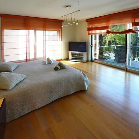 Special Vilamoura 6 Bedrooms Lagoon Private Pool Вилла *