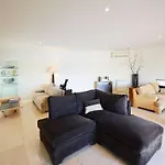 Special Vilamoura 6 Bedrooms Lagoon Private Pool Вилла Картейра