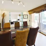 Вилла Special Vilamoura 6 Bedrooms Lagoon Private Pool