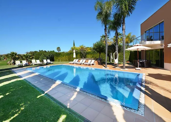 Special Vilamoura 6 Bedrooms Lagoon Private Pool Villa Quarteira
