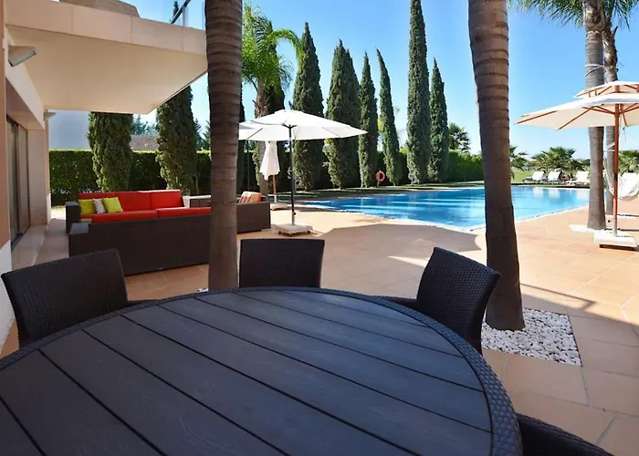 Special Vilamoura 6 Bedrooms Lagoon Private Pool